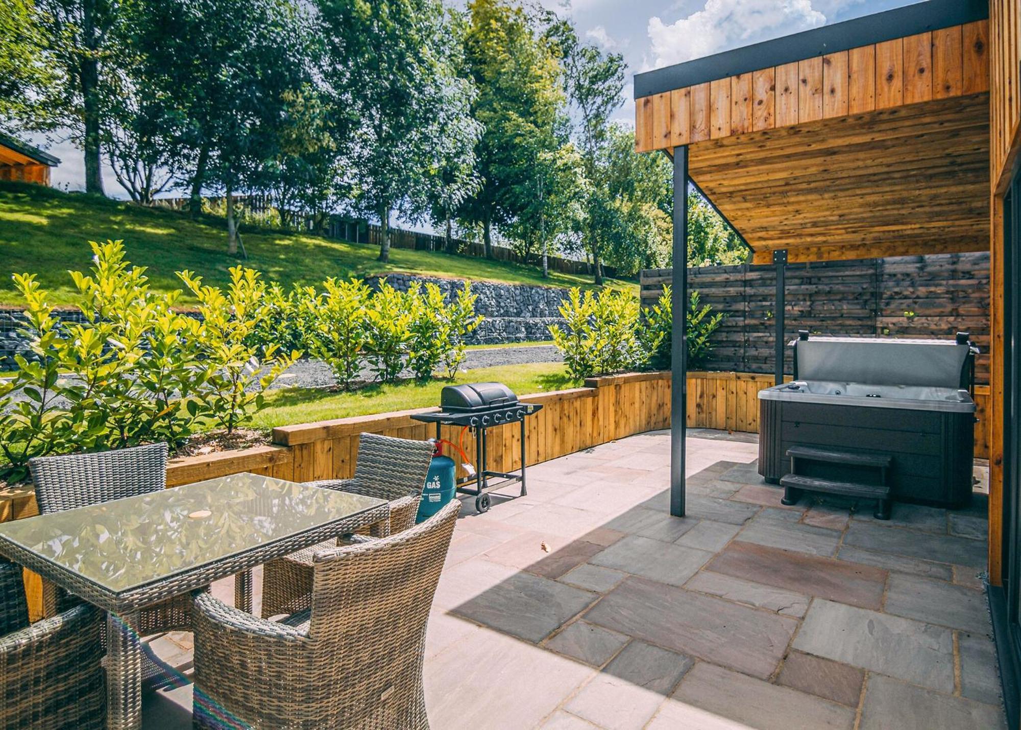 The Warrens At Foxtail Hotel Chirk Exterior foto